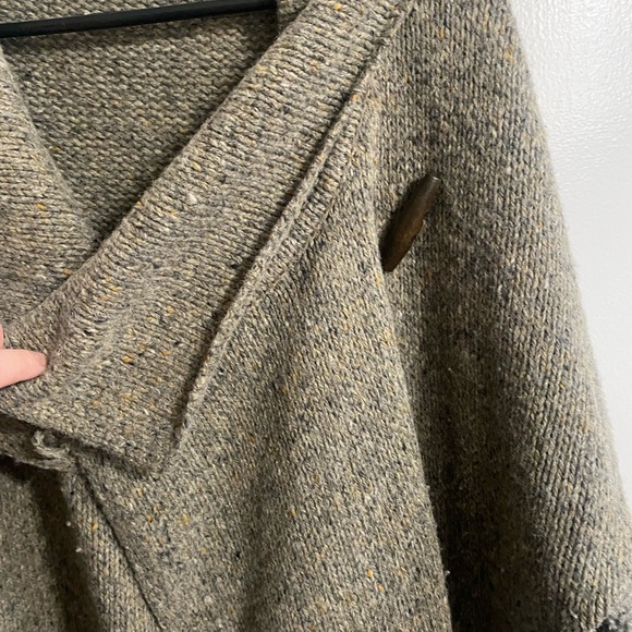 Cynthia Rowley Cardigan - Picture 3 of 4